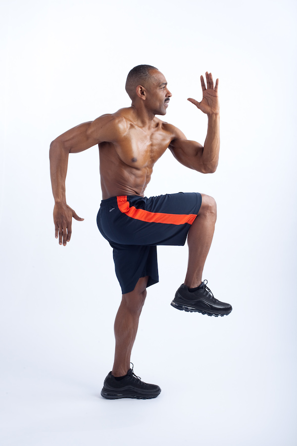 knee raise 1