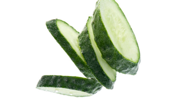 cucumber for dark circles