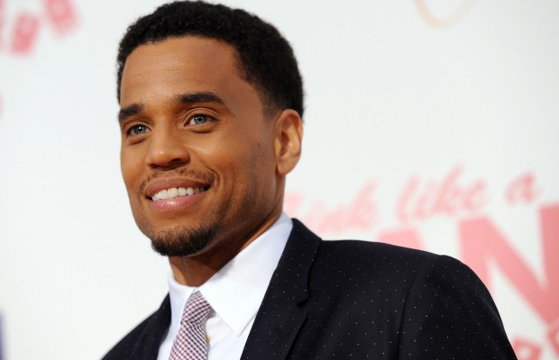 ASHLEY ♡ on X: black guy with blue eyes? mm michael ealy from