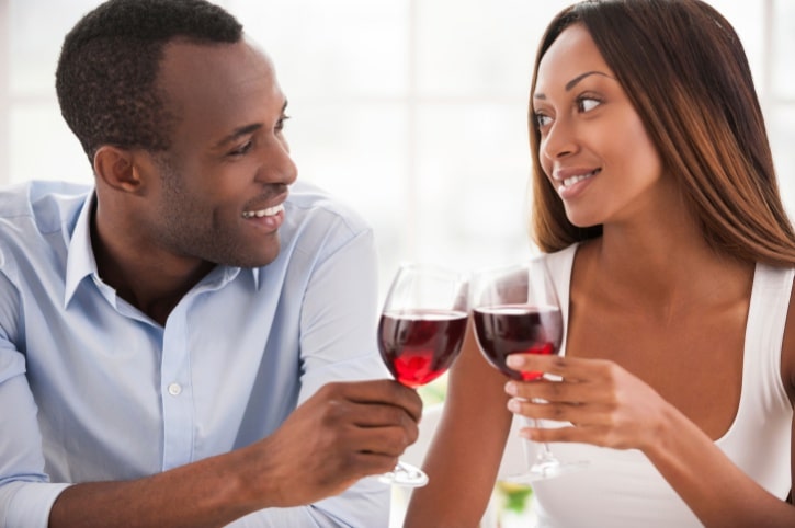 couple drinking wine