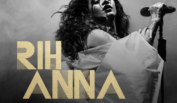 Rihanna 2016 Grammys