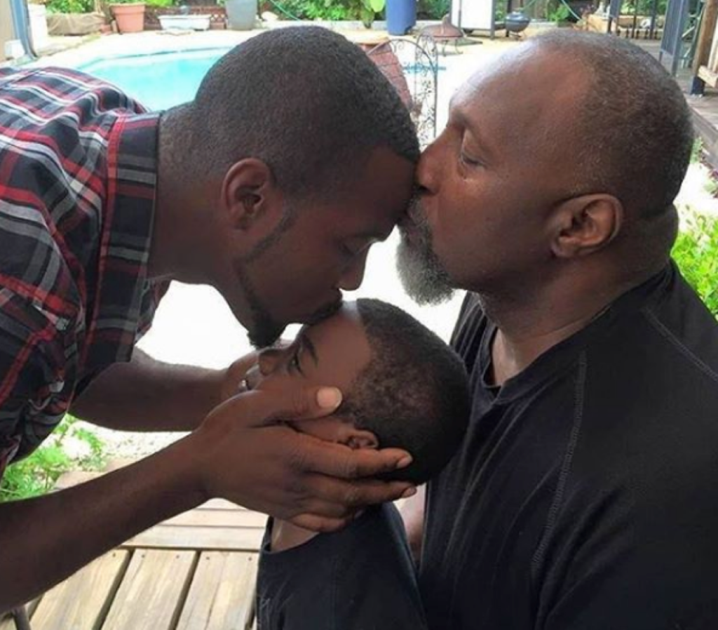 Photo Sparks Conversation About Black Men Showing Love To One Another Blackdoctor Org Where
