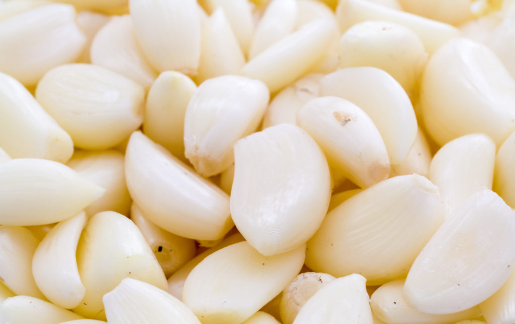 Why eat garlic empty stomach
