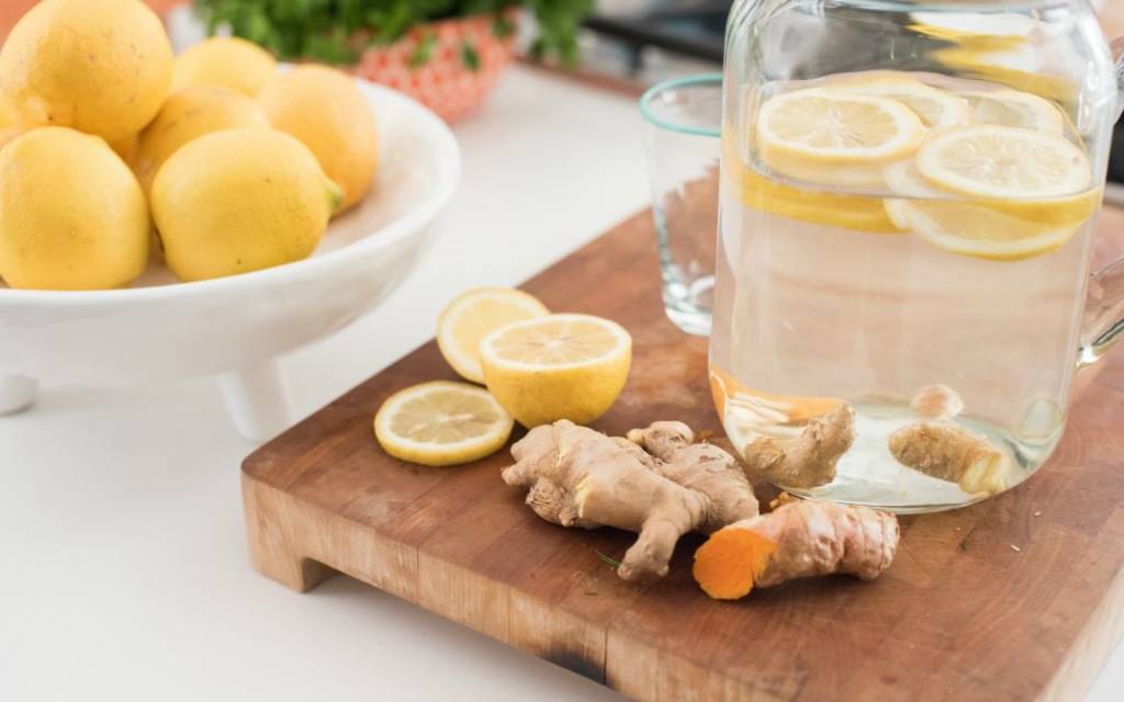 5 Reasons To Combine Ginger & Turmeric Together - BlackDoctor.org ...