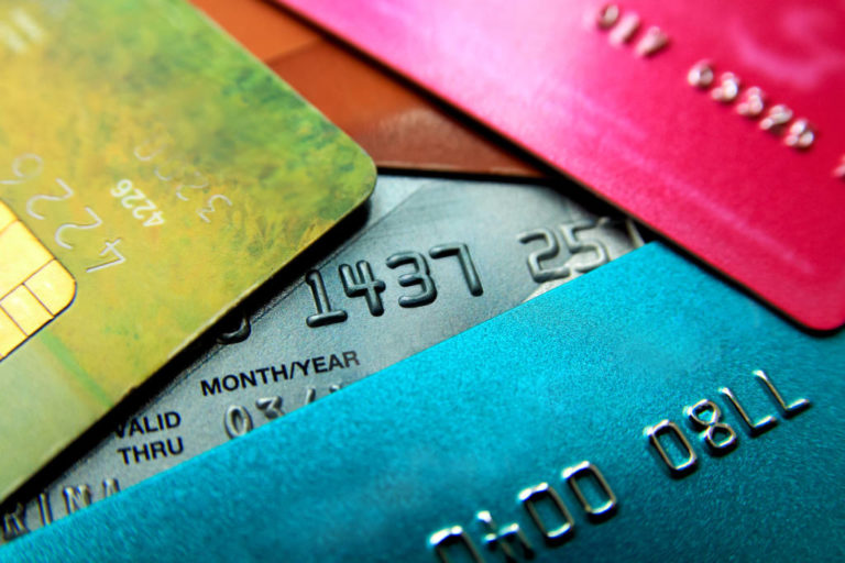 Looking To Get A Student Credit Card Read These Facts First 