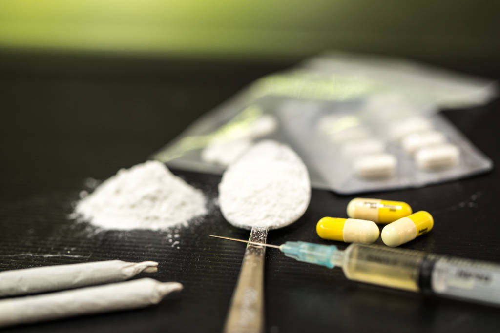 4 Ways To Help Your Child Fight Drug Addiction - BlackDoctor.org ...