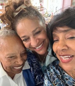 Phylicia Rashad & Debbie Allen: Generations Of Motherhood Magic ...