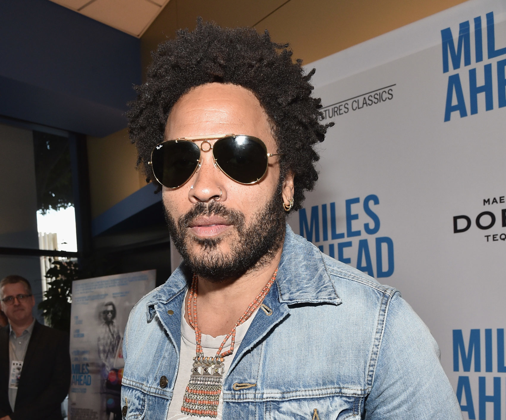 At 60-Years-Old Lenny Kravitz’s Abs are INSANE