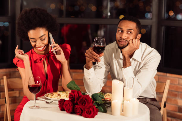 Signs Black MEN Should Look For On The First Date