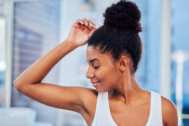 dark underarms