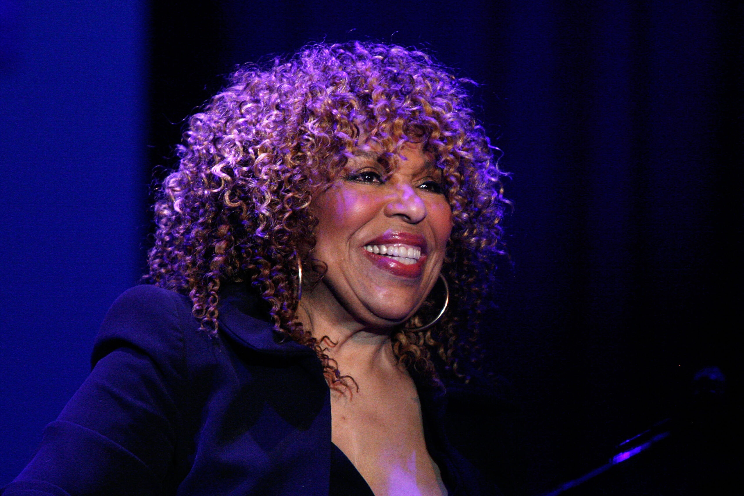 Legendary Songstress Roberta Flack Passes Away at 88