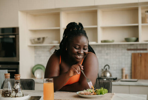 Eating with Ulcerative Colitis: A Black Nutritionist’s Guide to Safe & Delicious Foods