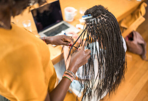 synthetic braiding hair