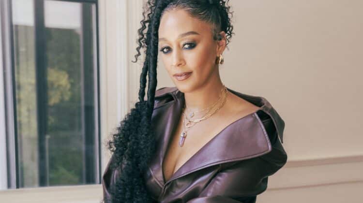 Tia Mowry